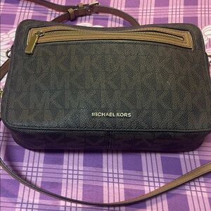 Michael Kors Black and Brown Crossbody Bag
